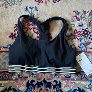 Athleta contender track bra